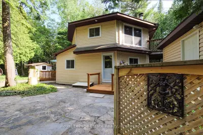 125 Third Avenue N, South Bruce Peninsula, On N0h 2g0
