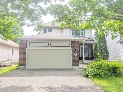 Detached in Hunt Club - Windsor Park Village and Area