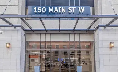 Condo Apartment in Hamilton