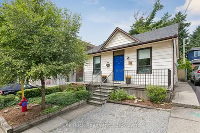 Detached in Hamilton