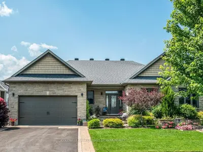 Detached in Stittsville - Munster - Richmond