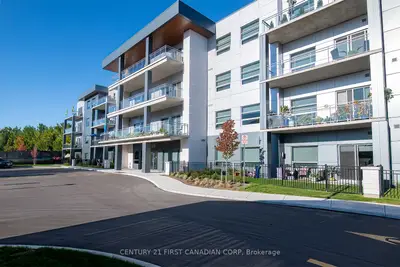 Condo Apartment in London North