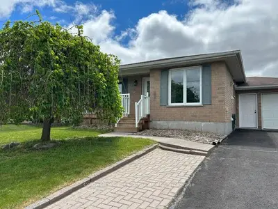 Detached in Kawartha Lakes