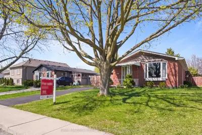 79 Locheed Drive, Hamilton, On L8t 4l5