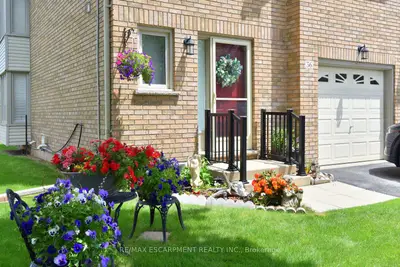 2774 King Street E 36, Hamilton, On L8g 1j4