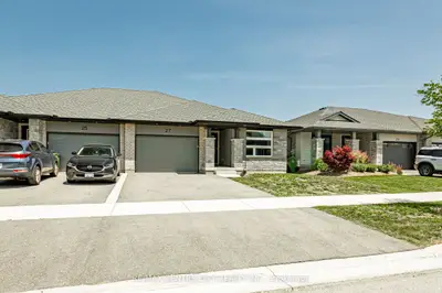 Semi-Detached in St. Thomas