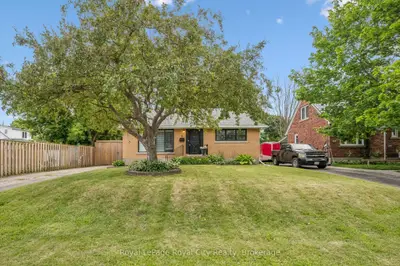 81 Oxford Street, Kitchener, On N2h 4r8
