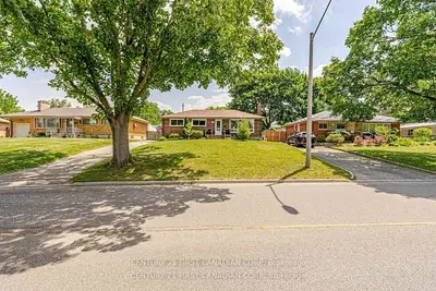 212 King Edward Avenue, London South, On N5z 3t7