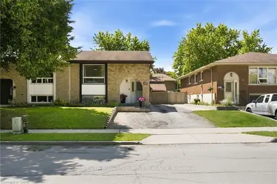 Semi-Detached in Hamilton