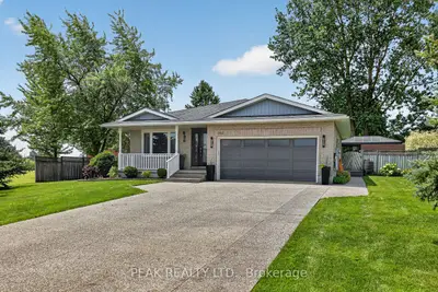 Detached in Wilmot