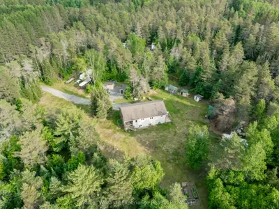 Detached in Kearney