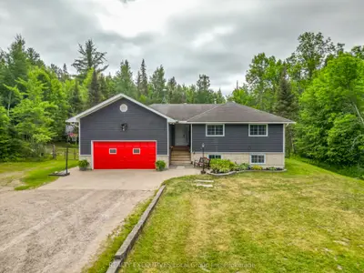 Detached in Callander