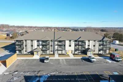 Condo Apartment in Quinte West