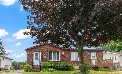Semi-Detached in Saugeen Shores