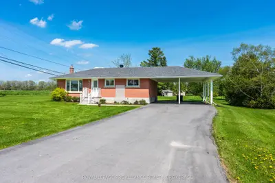 Detached in Kingston