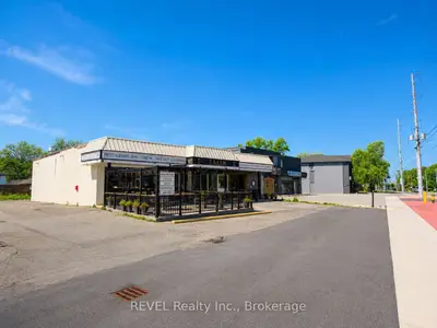 547-549 Ontario Street, St. Catharines, On L2n 4n4