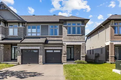 Att/Row/Townhouse in Blossom Park - Airport and Area