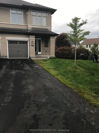 Att/Row/Townhouse in Kanata