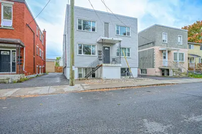 154-156 Dagmar Avenue, Vanier And Kingsview Park, On K1l 5t2
