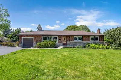 626 Iroquois Avenue, Hamilton, On L9g 3b4