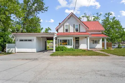 Detached in Kawartha Lakes