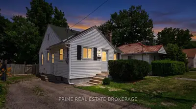 Detached in London North