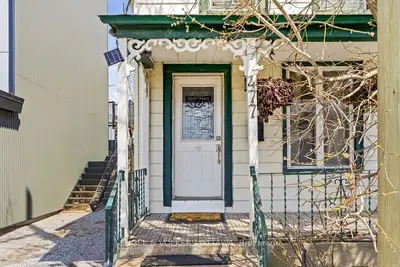 477 Booth Street, West Centre Town, On K1r 7l1