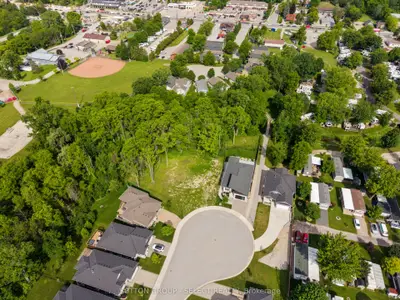 Lot 17 Creekside Place, Lambton Shores, On N0m 1t0