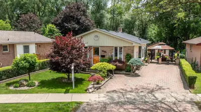 1695 Culver Drive, London East, On N5v 3k1