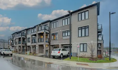 Att/Row/Townhouse in Brantford