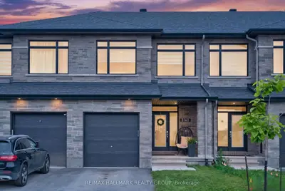 Att/Row/Townhouse in Orleans - Convent Glen and Area