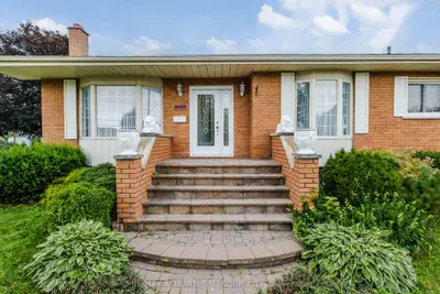 1208 Third Street E, Cornwall, On K6h 2g2