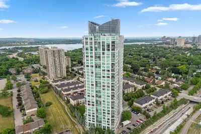 Condo Apartment in Westboro - Hampton Park