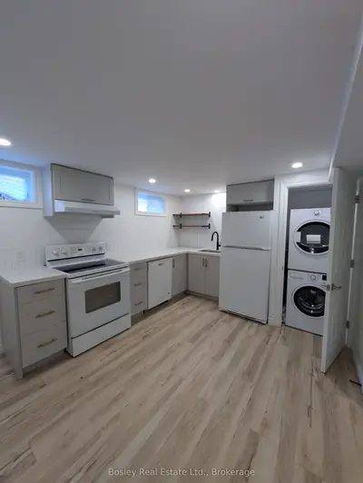 Detached in Guelph