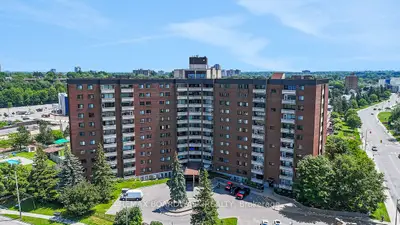 Condo Apartment in Crystal Bay - Rocky Point - Bayshore