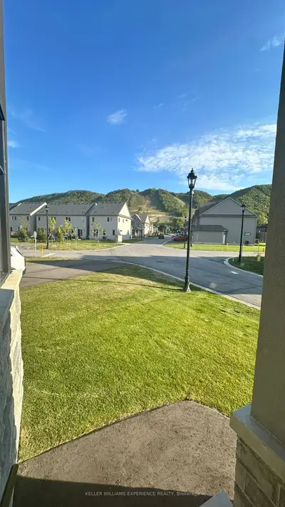 125 Jewel Street, Blue Mountains, On N0h 1j0