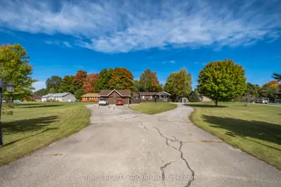 26 Evans Drive, Kawartha Lakes, On K0m 1n0