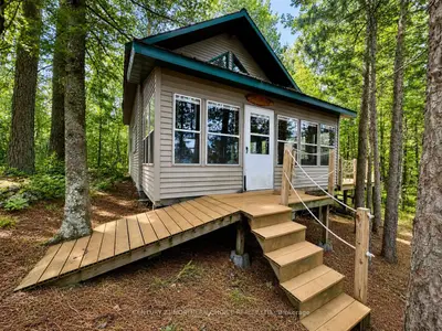 Detached in Rainy River Remote Area