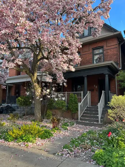 Detached in Hamilton