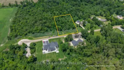 6506 Krista Lane, Southwest Middlesex, On N0l 1t0