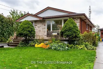 Detached in Hamilton