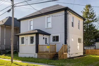 19 Gilbert Street, Lansdowne Village, On K0e 1l0