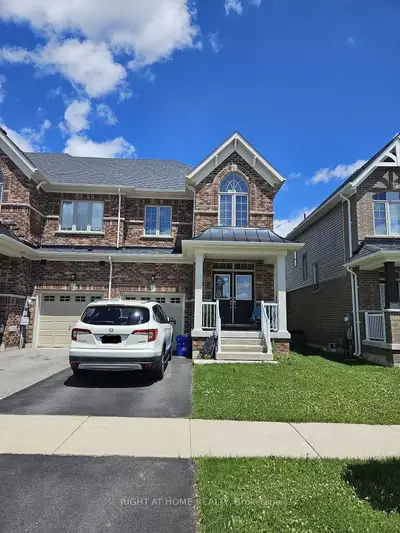 Att/Row/Townhouse in Guelph/Eramosa