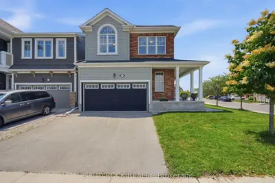 Detached in Barrhaven