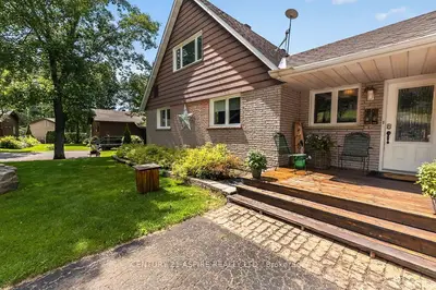 324 RANTZ Road, Petawawa, ON K8H 2W8