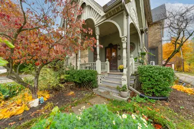 34 Gladstone Avenue, St. Thomas, On N5r 2l4