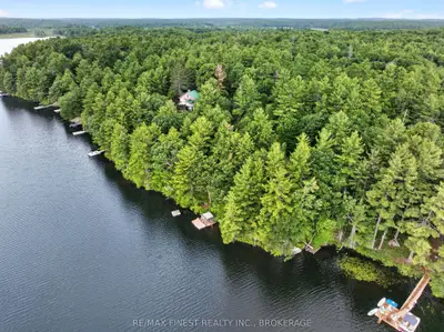 Detached in Frontenac