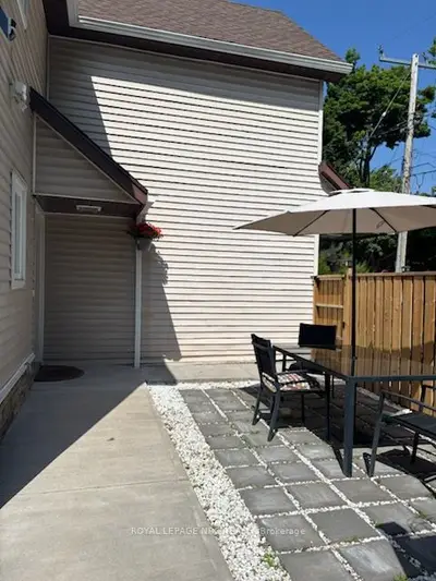 Triplex in Fort Erie