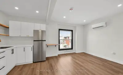 68 Kinrade Avenue, Hamilton, On L8l 6l6