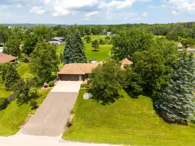 935 27th Street W, Georgian Bluffs, On N4k 0g3